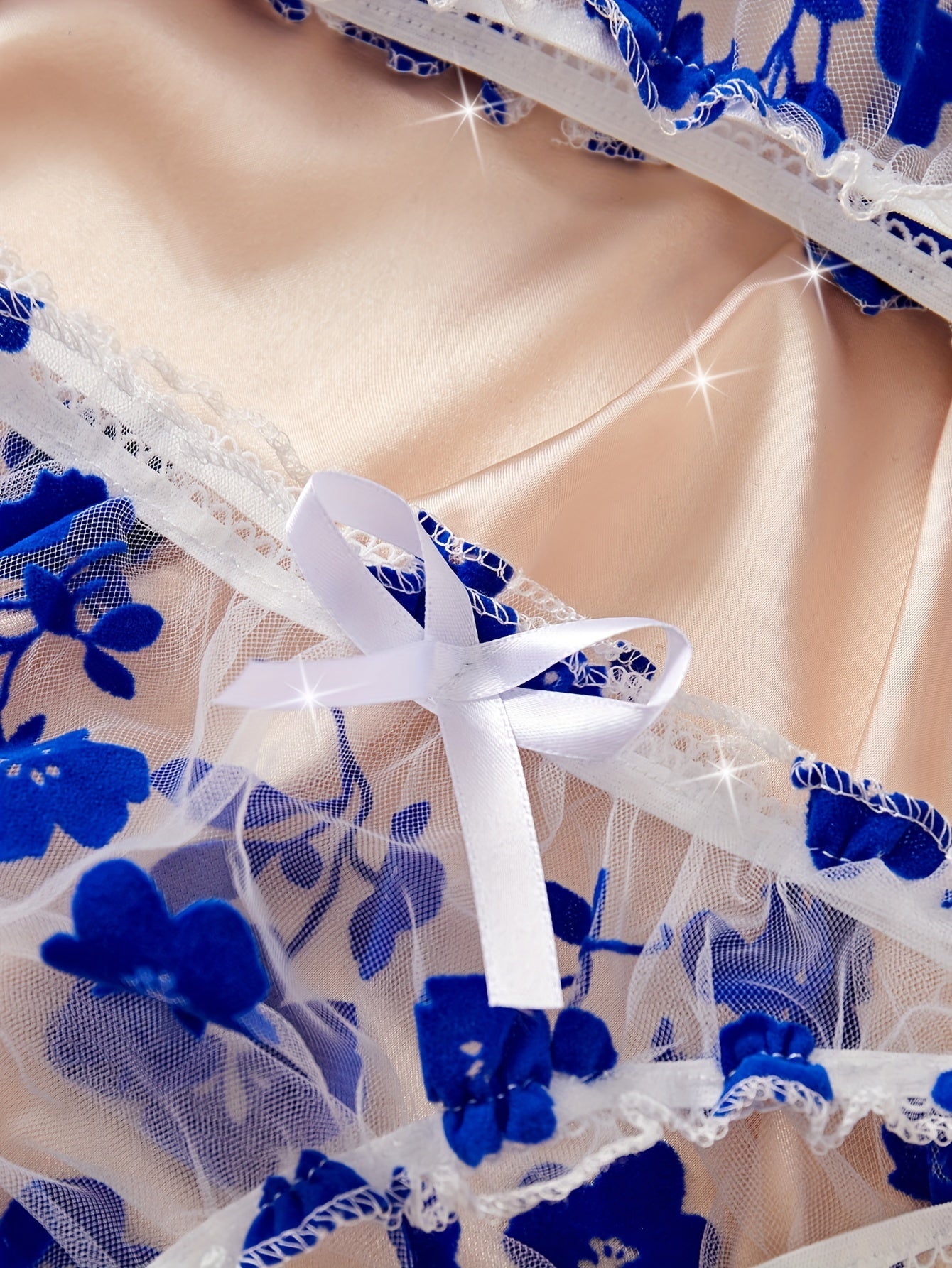 Conjunto de lingerie floral romântico - sutiã e calcinha de malha transparente macia