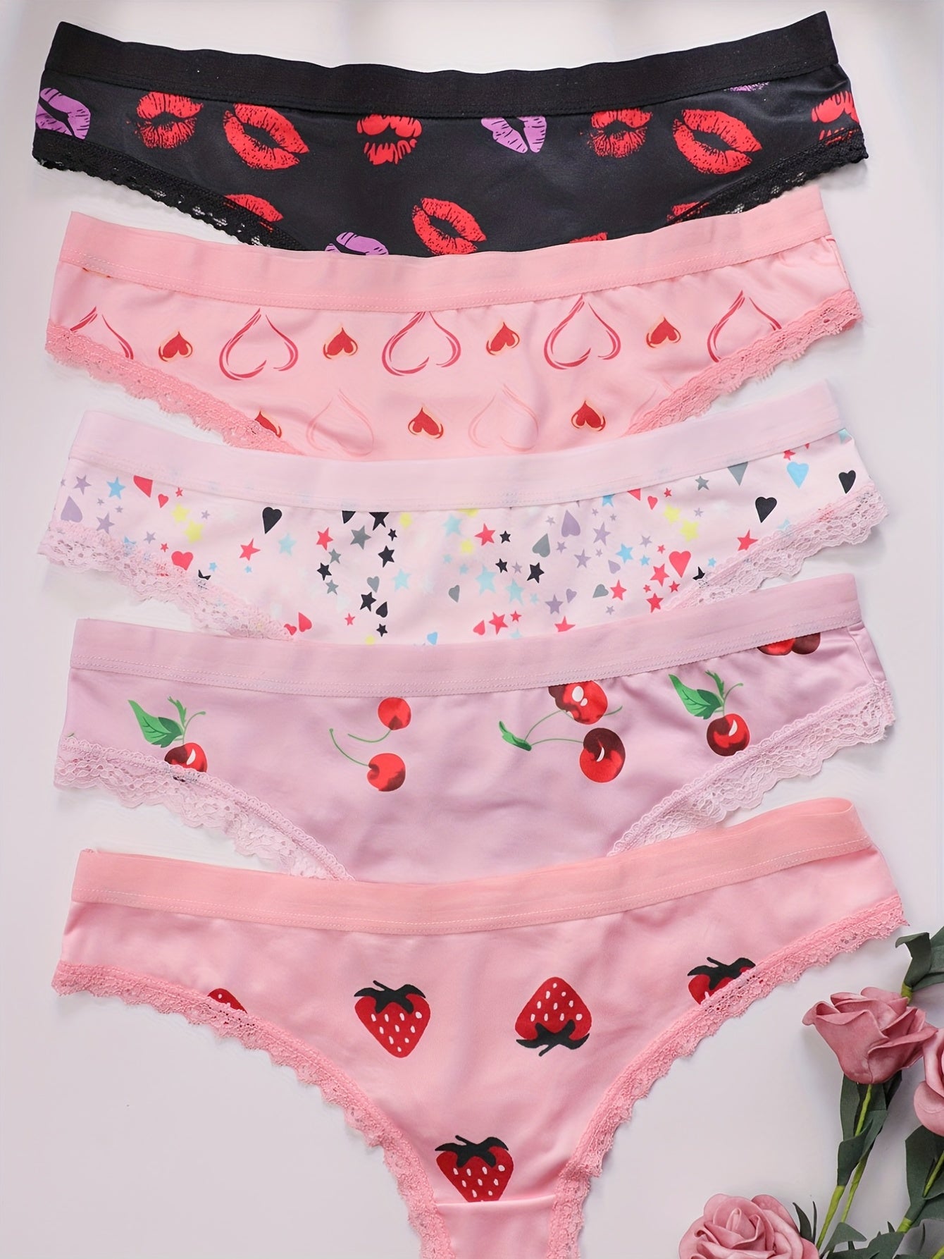 5 peças de calcinhas íntimas com estampas fofas, confortáveis e com acabamento em renda