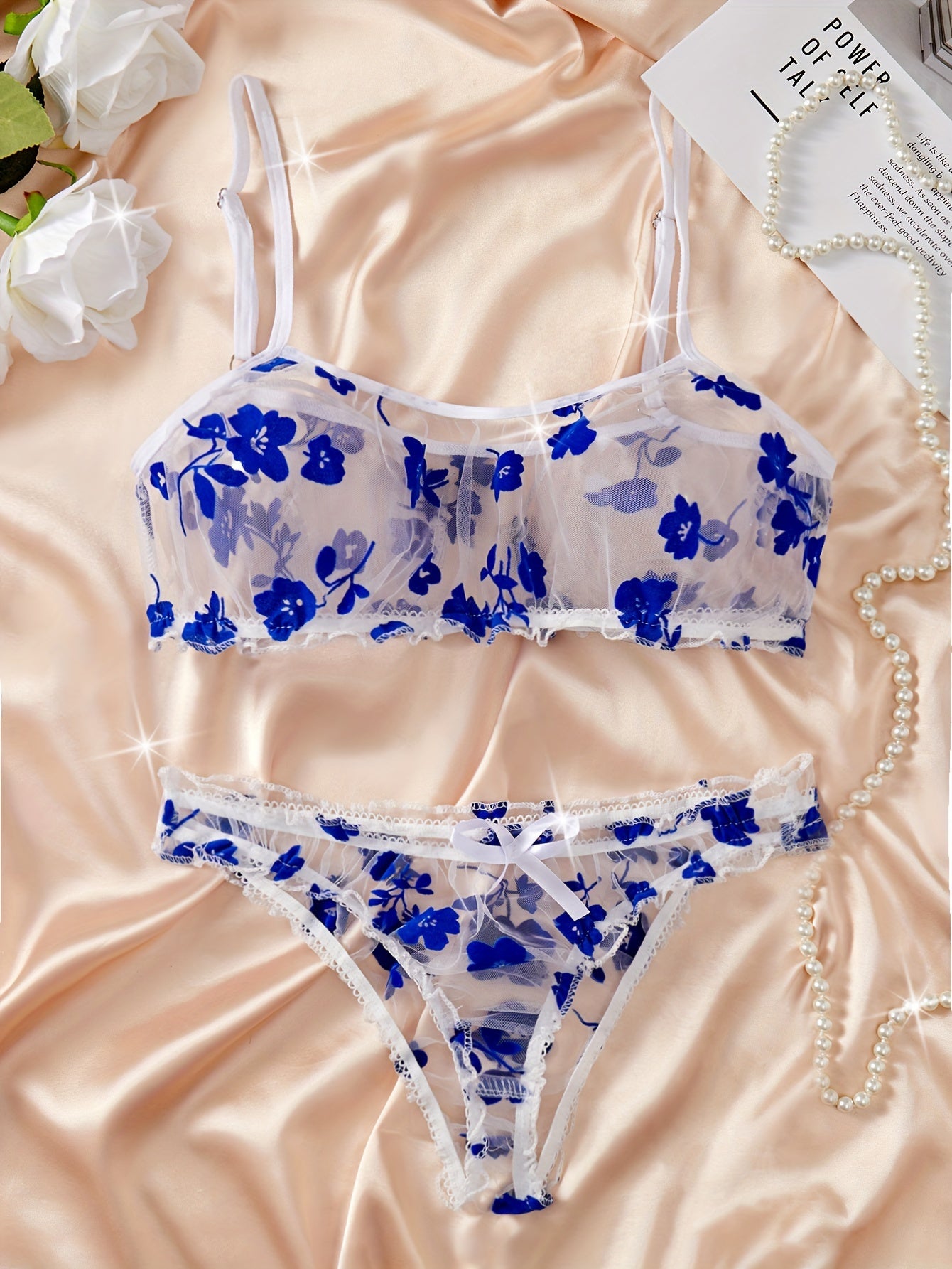 Conjunto de lingerie floral romântico - sutiã e calcinha de malha transparente macia