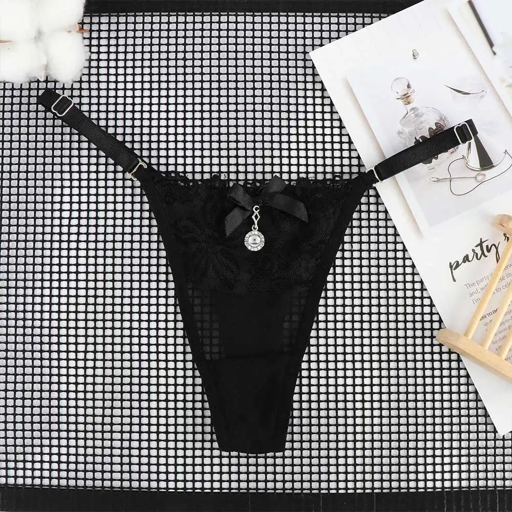 Women Lace Panties Thongs Pearl Pendant Lace Embroidery G-String T-Back Briefs Underwear Adjustable Ladies Panties Sexy Lingerie