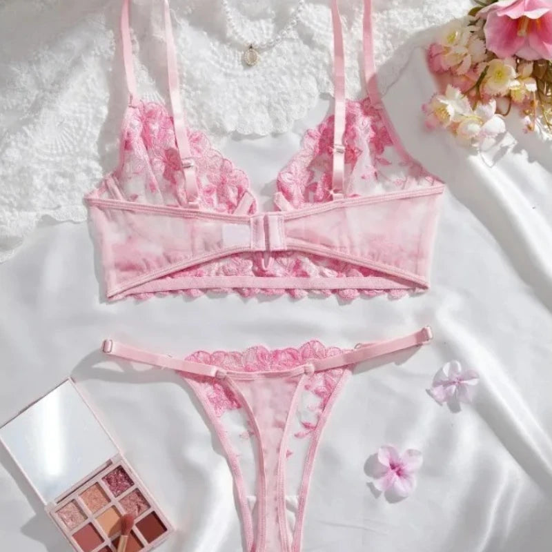 Conjunto de lingerie feminina ultra sexy e romântica, sutiã push-up com decote em V profundo