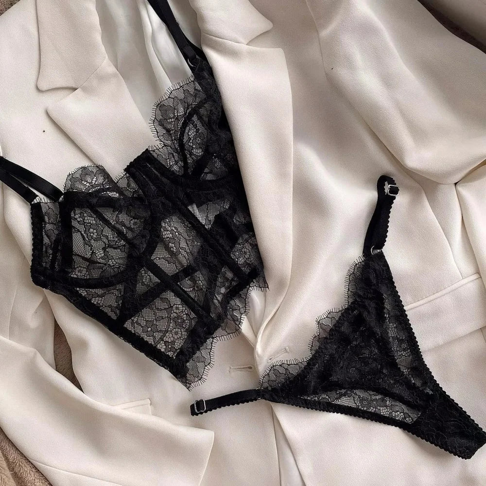 Conjunto de lingerie sexy Krasapt bustier floral renda sutiã calcinha roupa íntima feminina transparente